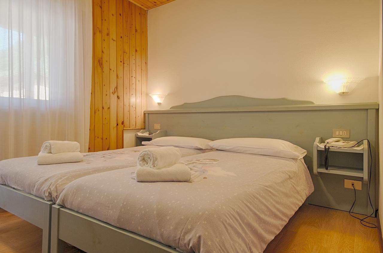 Hotel Aurora Rocca Pietore Bagian luar foto